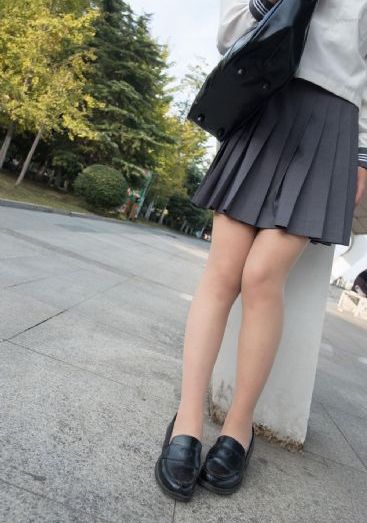 x18m成人av